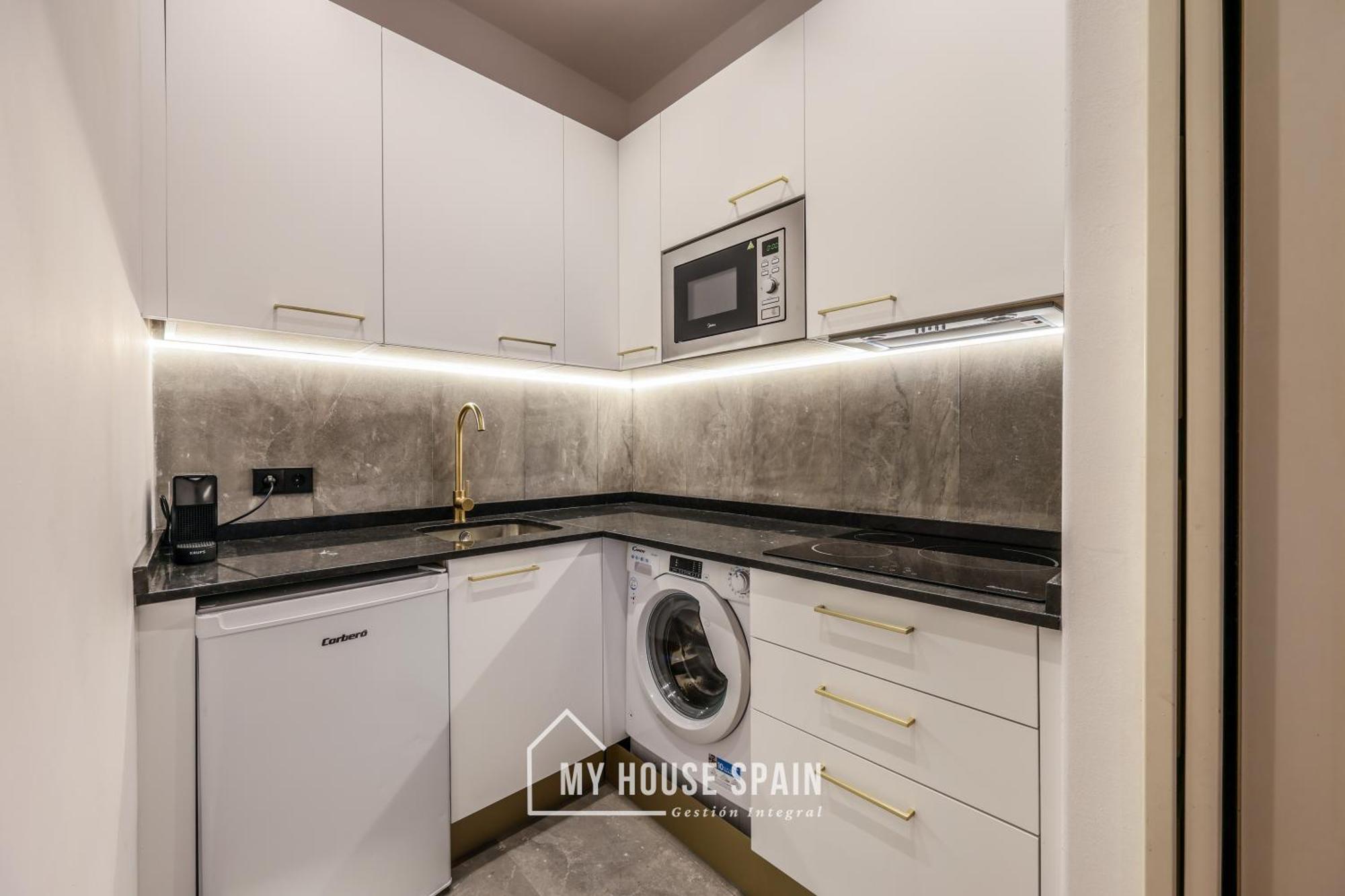 Myhousespain - Moderno Estudio En Plaza Espana Appartamento Madrid